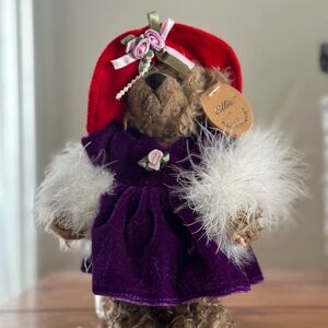 Vintage Plush Bear Elizabeth Lucas Designs Rad Hat Faux Pearls Feather Boa NWT